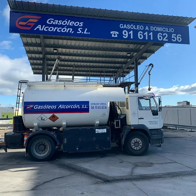 Gasóleos Alcorcón vehículo con gasolina